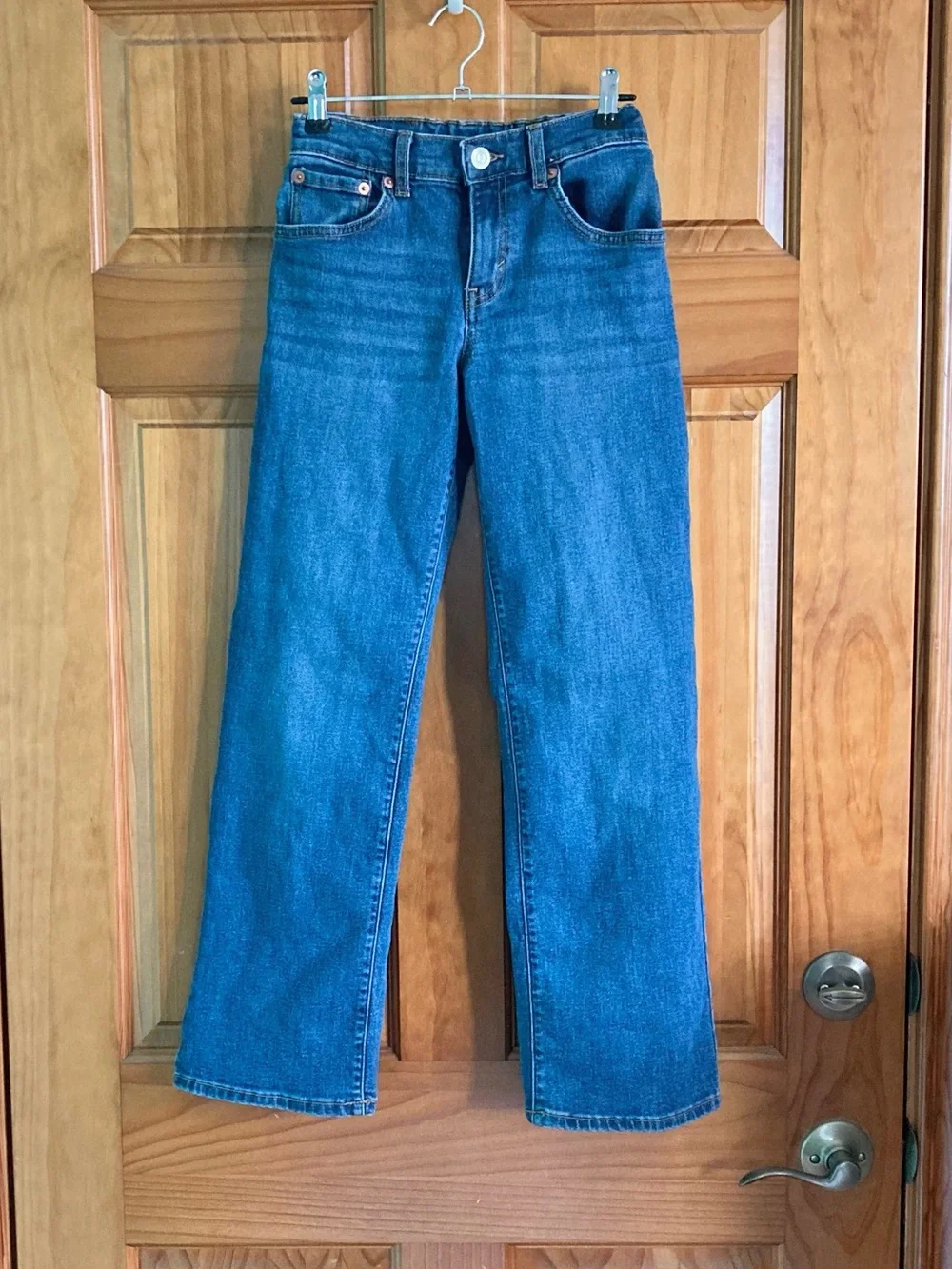 Levi’s size 12 girl’s wide leg gently used blue jeans with adjustable waist
